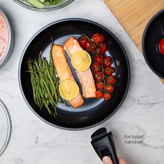 Kelton Chef cookware